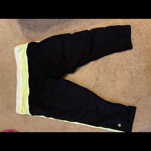 Lululemon capris